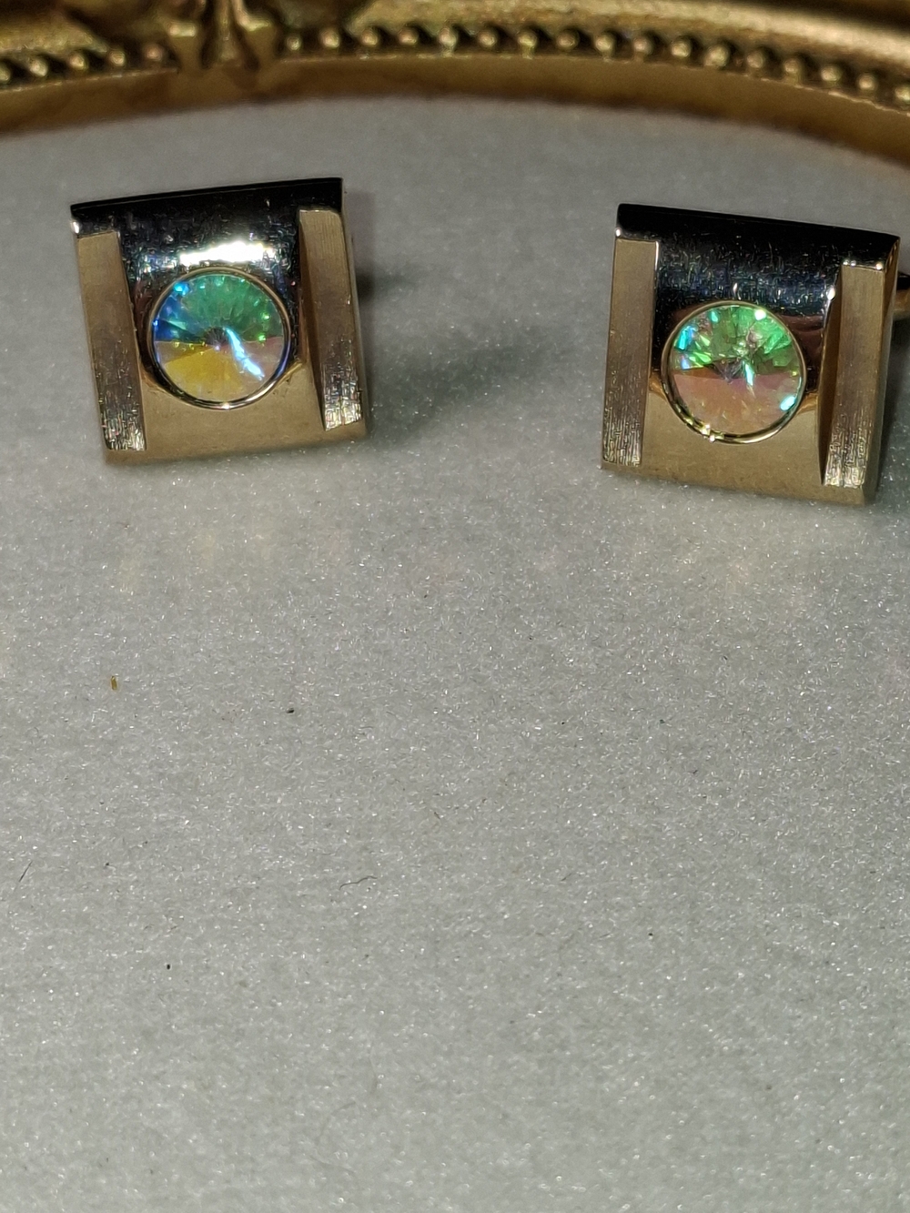 Vintage Gold Toned Sarah Coventry Crystal Cufflinks *RARE*